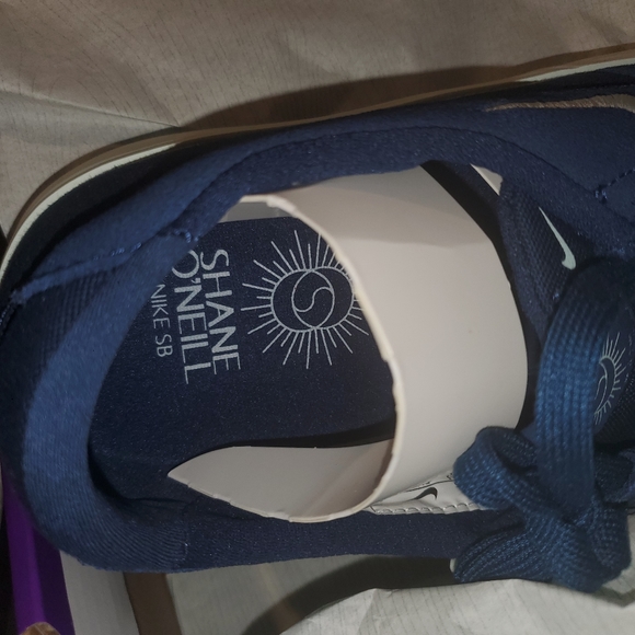 Nike New In Box Mens Shane O'Neill Suede Leather Air Zoom Multiple Sizes - Picture 7 of 7